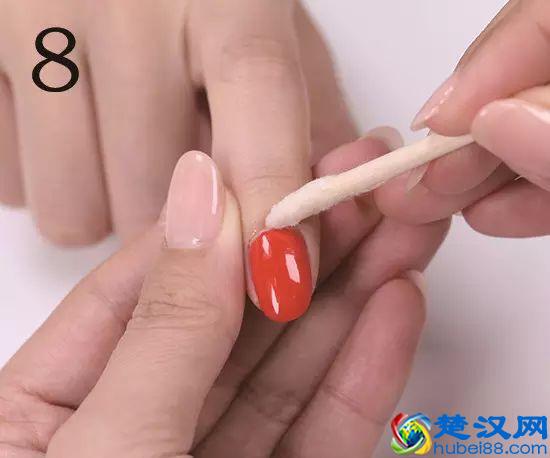 过年自己做美甲！教你美甲技巧：新手如何涂好甲油胶！