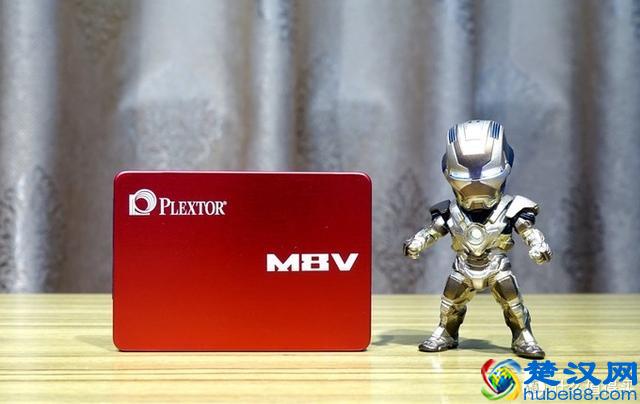 家用入门SSD怎么选？四款最热销的240-256G固态硬盘横向对比评测