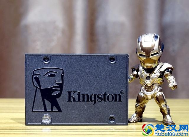 家用入门SSD怎么选？四款最热销的240-256G固态硬盘横向对比评测