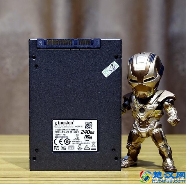 家用入门SSD怎么选？四款最热销的240-256G固态硬盘横向对比评测