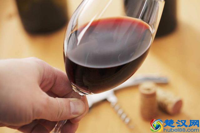 红酒品鉴中经常出现的酒体、单宁、余味、平衡是什么意思