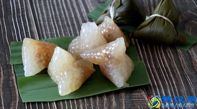 吃腻了糯米粽子，教你用西米做水晶粽子