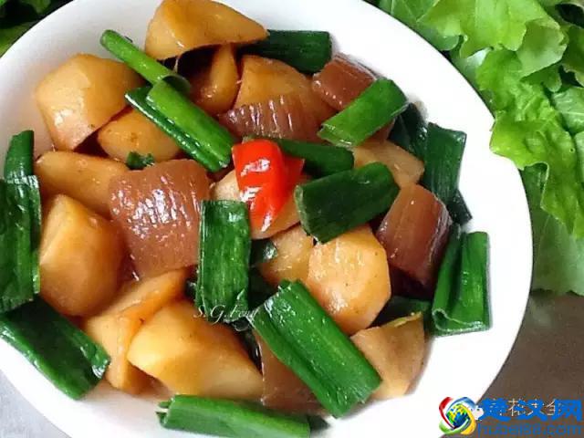 技巧｜蒜苗对身体有超多好处，教你用大蒜种出美味蒜苗！