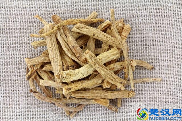 便宜又有效！你该试试这几种天然的中药面膜