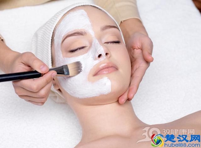 便宜又有效！你该试试这几种天然的中药面膜