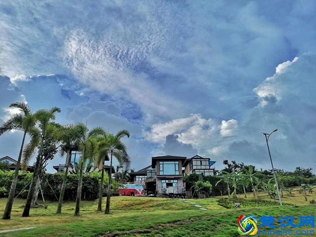 三亚市区房价太高买不起？那么这几个地方千万别错过