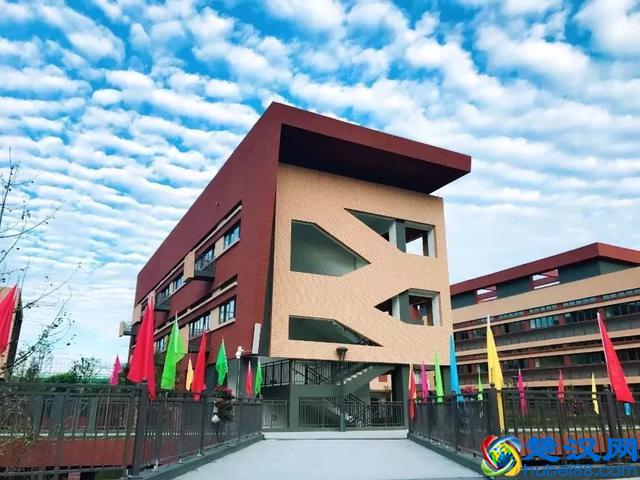 「职来职往」双流中学万科第五城学校招聘教师18名