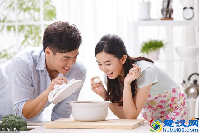 男生和好基友可以好到什么程度？我觉得三观被颠覆了……