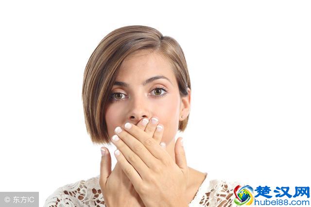 牙周炎有什么症状？牙周炎怎么治疗？千万不要无视了