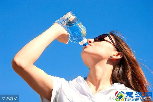 痛风患者不能吃什么？记住这4点，痛风不轻易“上门”