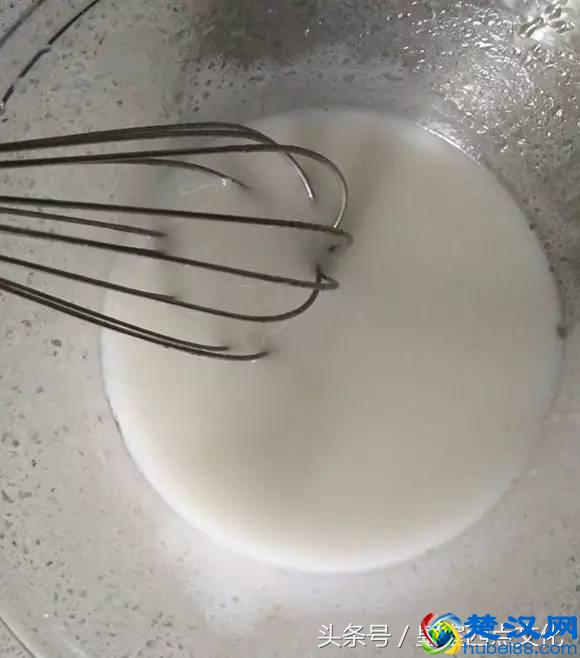 「10分钟快速学会」新手做蛋糕怎么做，学会这些方法蛋糕才好吃