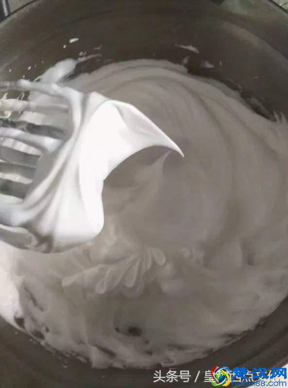 「10分钟快速学会」新手做蛋糕怎么做，学会这些方法蛋糕才好吃