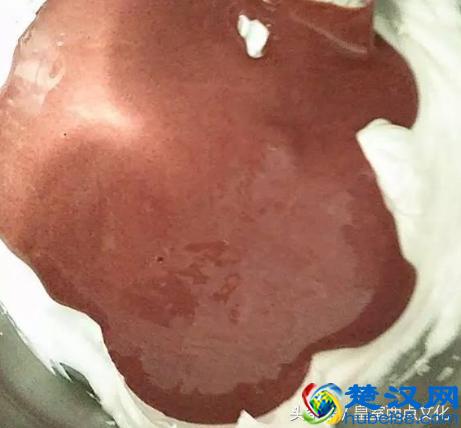 「10分钟快速学会」新手做蛋糕怎么做，学会这些方法蛋糕才好吃