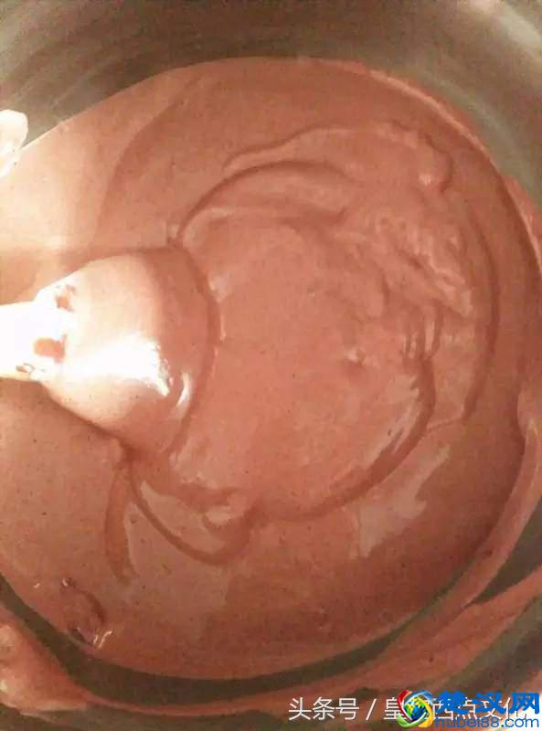 「10分钟快速学会」新手做蛋糕怎么做，学会这些方法蛋糕才好吃