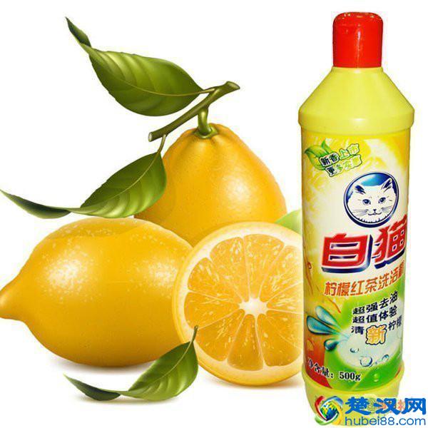 父亲看电视女儿被烫伤 教你一分钟处理开水烫伤