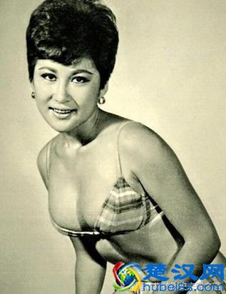 李小龙死因新发现：死在情人丁佩的家中，丁佩却是黑道大哥的女人