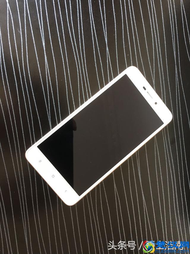 同是499元!红米4A和红米2A差距有多大?