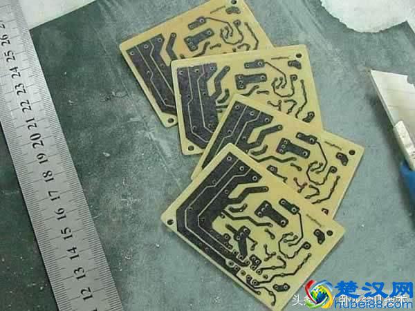 PCB板中表示铜厚的为什么是盎司，重量单位为什么来表示厚度？