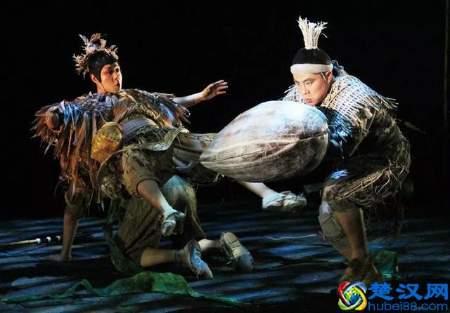 鹬蚌相争渔翁得利，渔翁渔妻相争谁得利？《鹬·蚌·鱼》告诉你！