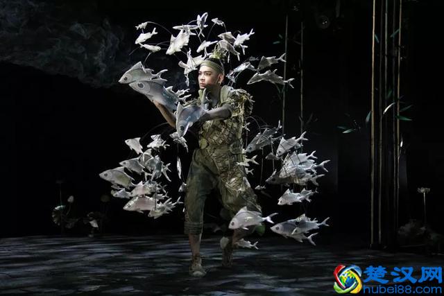 鹬蚌相争渔翁得利，渔翁渔妻相争谁得利？《鹬·蚌·鱼》告诉你！