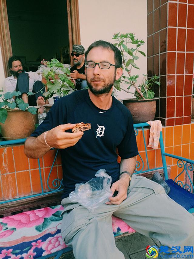 新疆切糕太贵？来看看真正的新疆切糕是什么样子的！