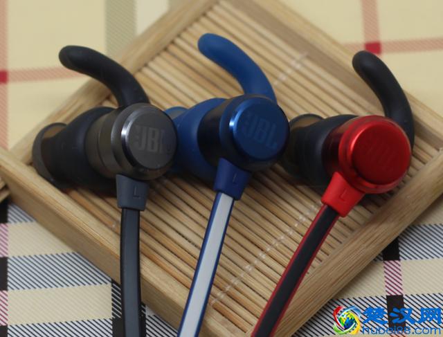 蓝牙耳机十大排行,十大运动蓝牙耳机品牌推荐