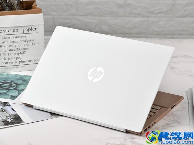 六位编辑推荐高性价比轻薄笔记本 精打细算淘好货