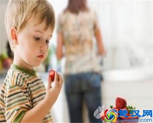 怎么判断宝宝缺不缺钙?宝宝补钙吃什么好?