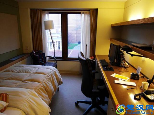 哈佛大学宿舍详细介绍