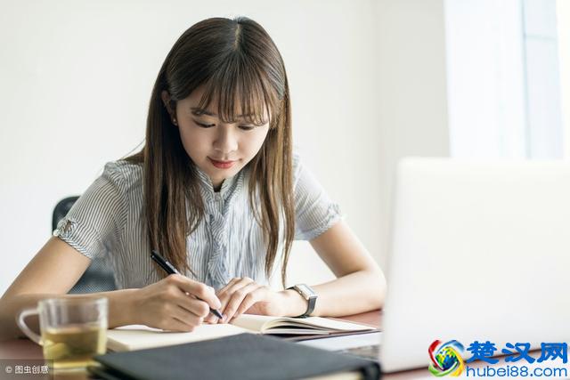 越老越吃香的6大专业，就业前景好，工资越来越高！