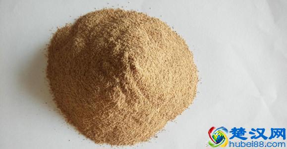 痤疮是由什么引起的？一招教你消除痤疮面部油腻