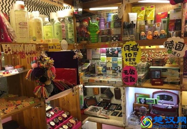 小小格子铺圆她创业梦，为自己打工月赚三万