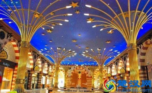 生活在全球最富有的城市，迪拜人平时都吃什么？网友：穷是病！