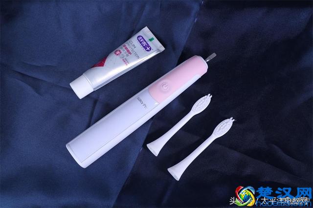 科学测试了9款100-500元电动牙刷，这几款好用最值得买