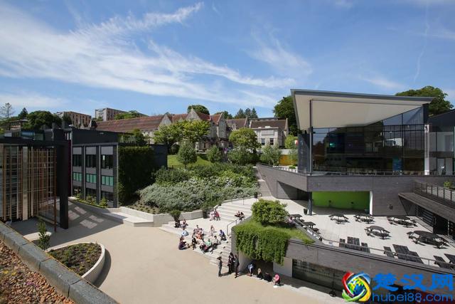 温彻斯特大学好不好