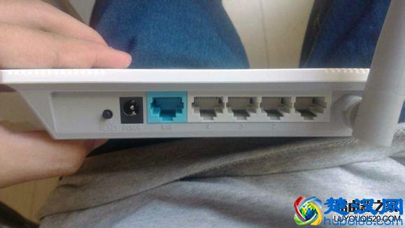 手把手教大家如何设置无线路由器
