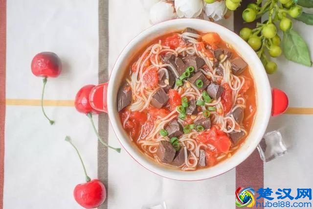 补铁，这8种食物要多吃！10道补铁食谱，让宝宝远离缺铁性贫血！