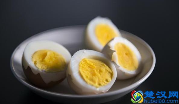 补铁，这8种食物要多吃！10道补铁食谱，让宝宝远离缺铁性贫血！