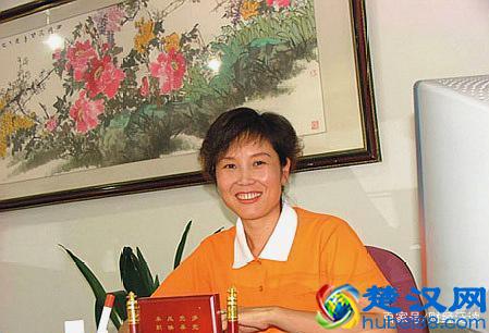 她靠500元起家，5年时间，成为千万富翁，做的居然只是这个生意