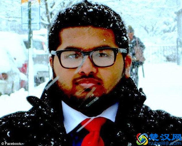 17岁高中生利用午休时间炒股赚了4个亿