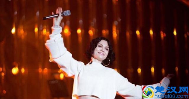 火星哥为什么叫火星哥？结石姐为什么叫结石姐？