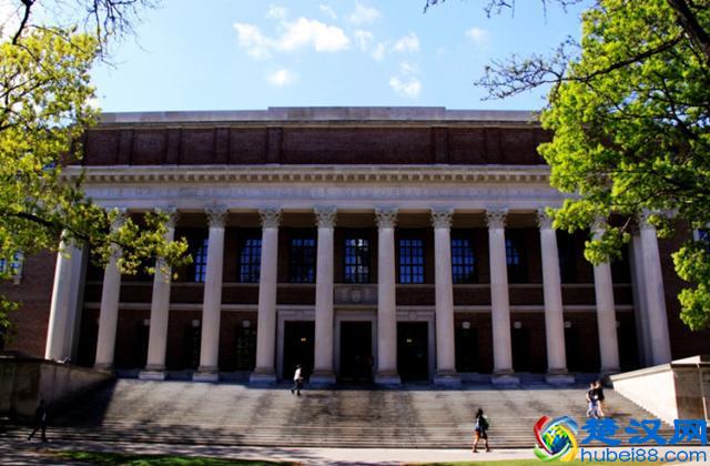 你所不知道的世界名校之夜！那些哈佛牛津剑桥图书馆里的惊悚事件