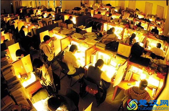 你所不知道的世界名校之夜！那些哈佛牛津剑桥图书馆里的惊悚事件