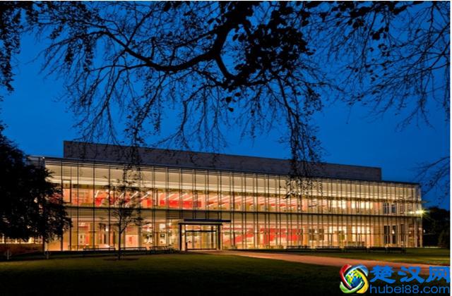 你所不知道的世界名校之夜！那些哈佛牛津剑桥图书馆里的惊悚事件