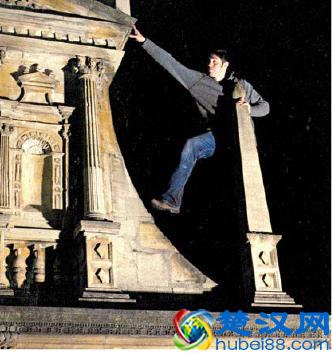 你所不知道的世界名校之夜！那些哈佛牛津剑桥图书馆里的惊悚事件