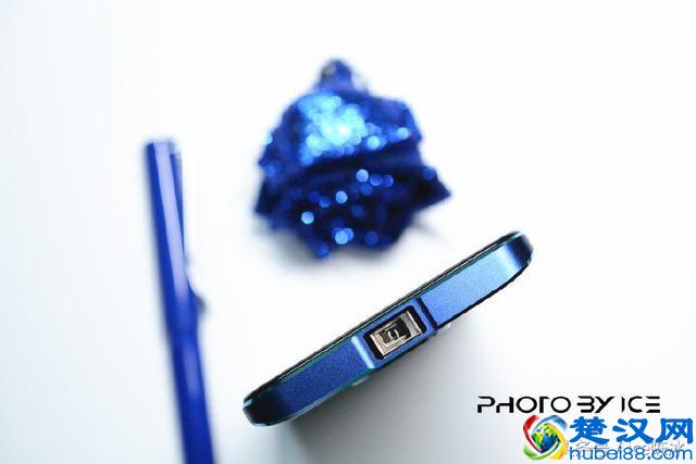 一起投影玩王者荣耀吧，青橙VOGA V激光投影手机体验分享