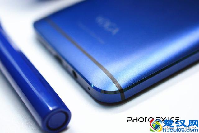 一起投影玩王者荣耀吧，青橙VOGA V激光投影手机体验分享