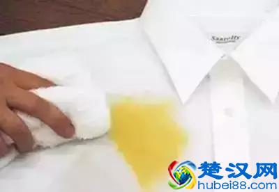 衣服不管染上什么，用这招都能洗掉，太实用了！