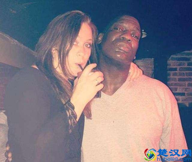 雨人坎普生涯赚1亿美金，为何刚退役就破产？看他当年的生活就懂