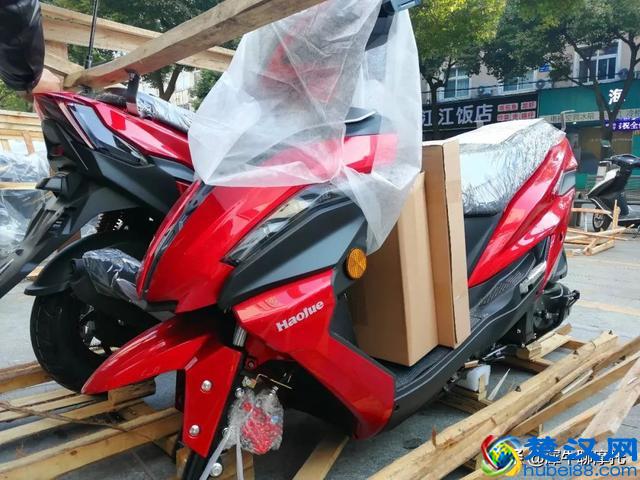 豪爵最好的踏板车，性能堪比合资车